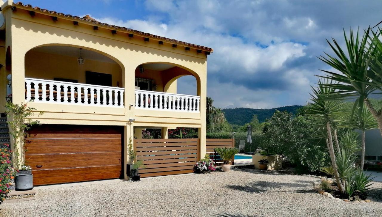 Villa Isabelle Barraca de Aguas Vivas Exterior photo